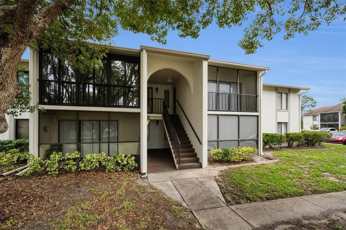 Property Slideshow image 1 of 74 | 2687 pine ridge way b2, Palm Harbor, FL, 34684