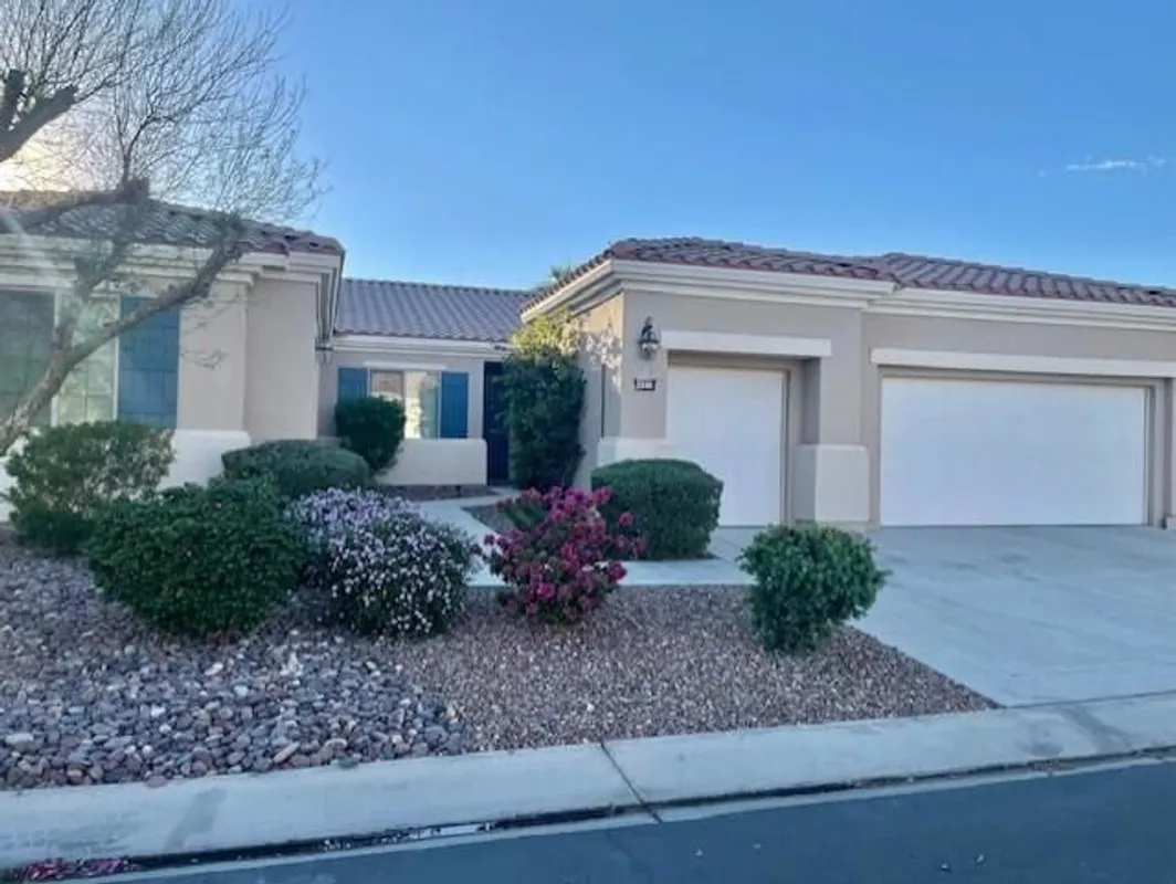 Property Slideshow image 1 of 11 | 40619 corte los pajaros, Indio, CA, 92203