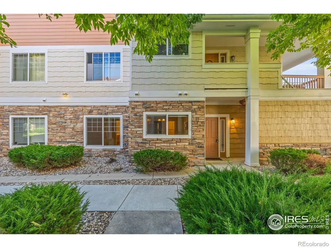 Property Slideshow image 1 of 24 | 4725 hahns peak dr 101, Loveland, CO, 80538