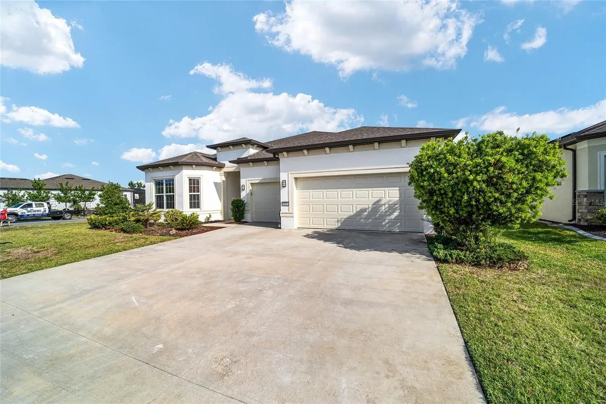 Property Slideshow image 1 of 59 | 8828 sw 61st loop, Ocala, FL, 34481
