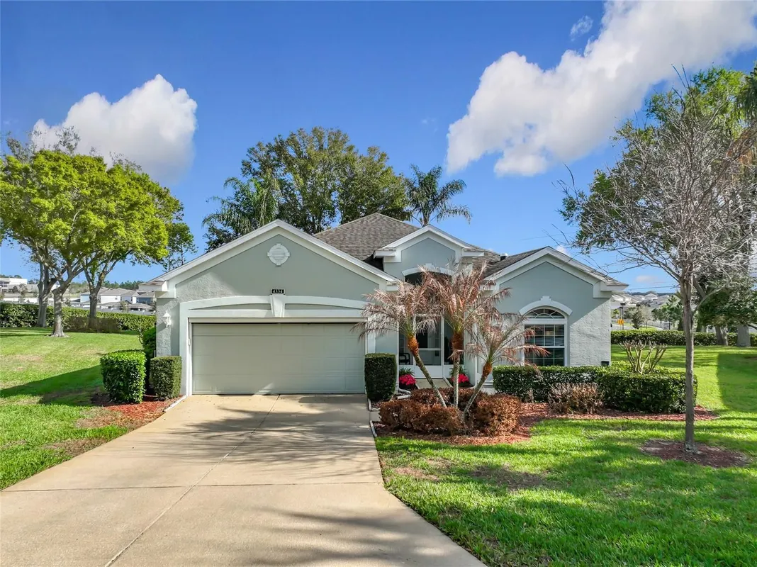 Property Slideshow image 1 of 65 | 4334 hammersmith dr, Clermont, FL, 34711