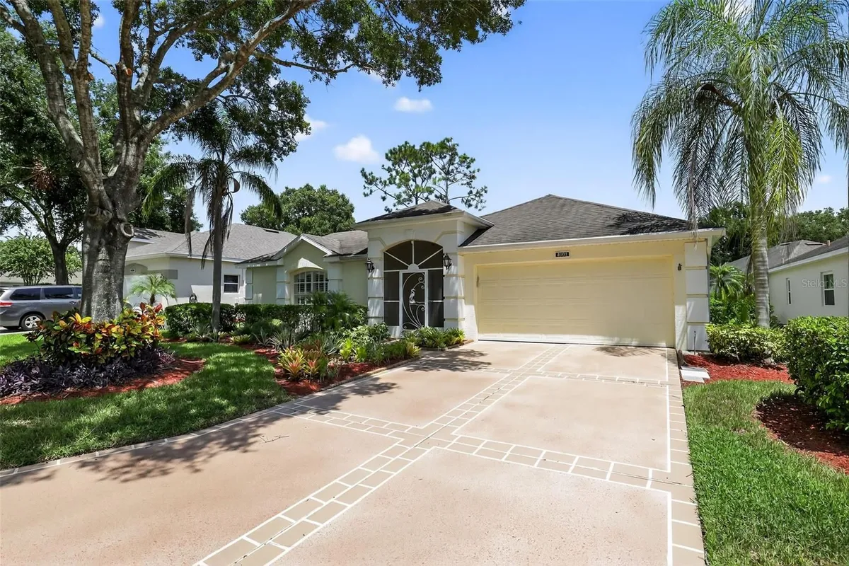 Property Slideshow image 1 of 46 | 4003 hammersmith dr, Clermont, FL, 34711