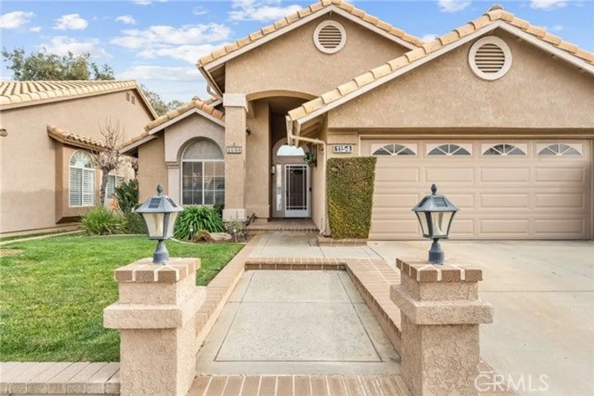 Property Slideshow image 1 of 52 | 1154 fairway oaks ave, Banning, CA, 92220