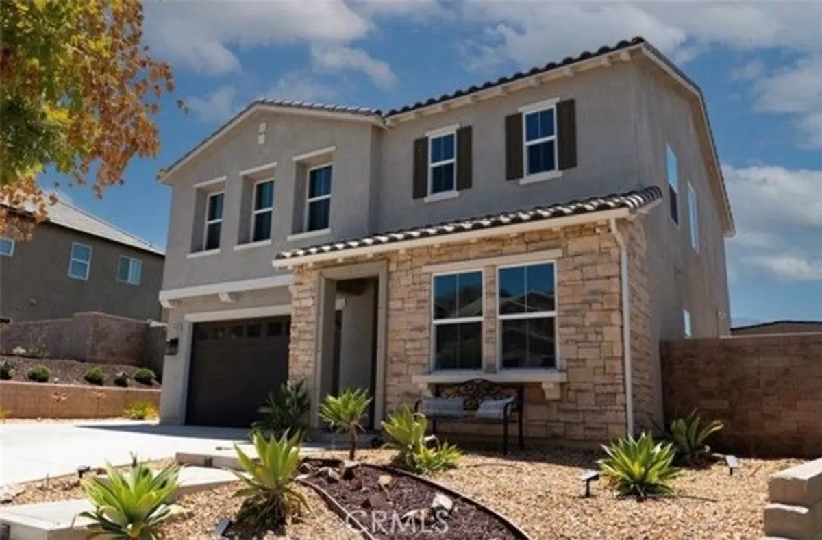 Property Slideshow image 1 of 37 | 24560 acadia dr, Corona, CA, 92883