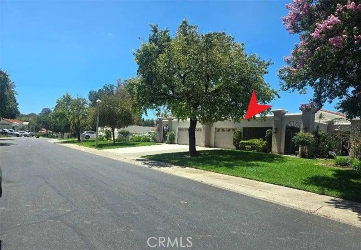 Property Slideshow image 1 of 25 | 5389 paseo del lago b, Laguna Woods, CA, 92637