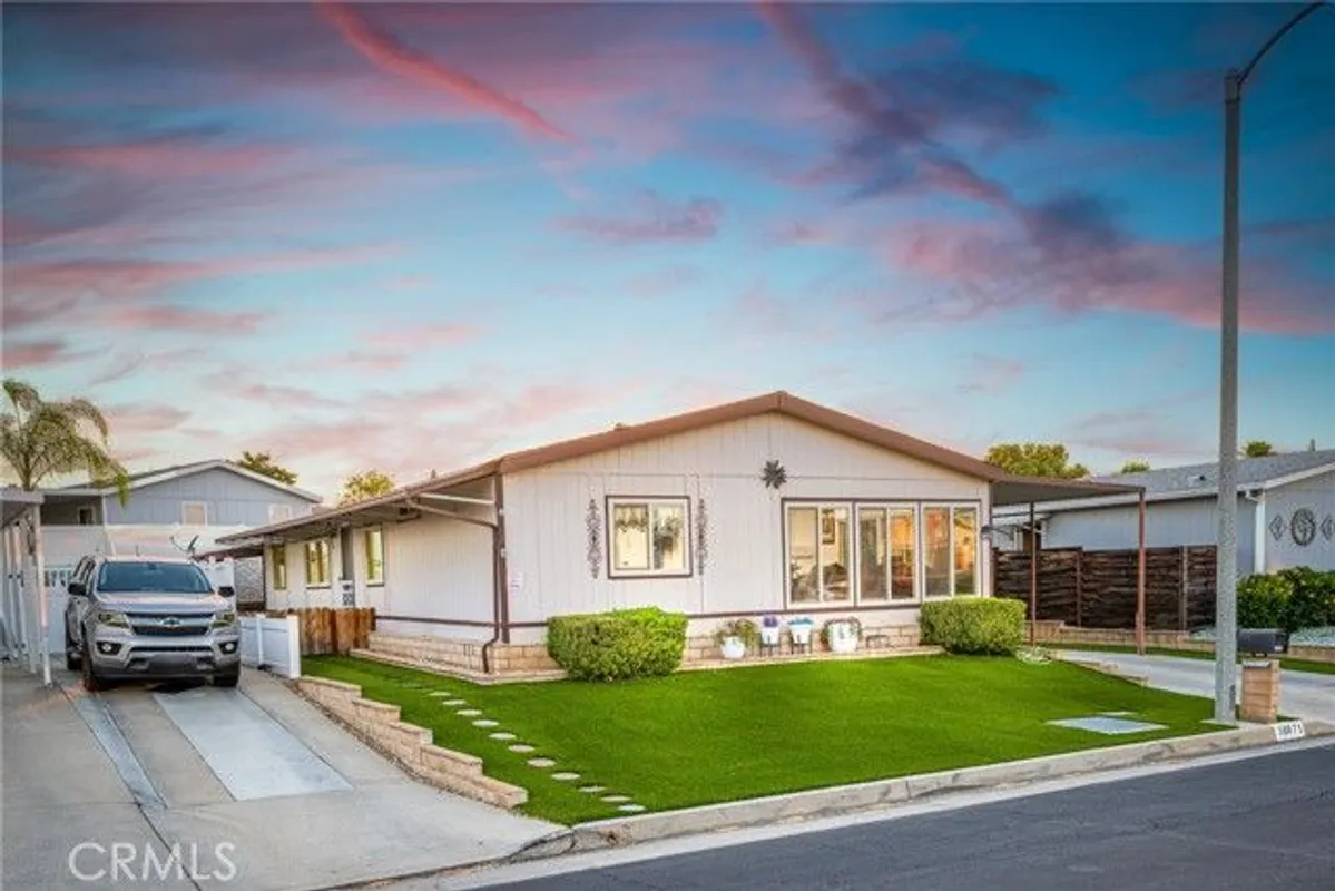 Property Slideshow image 1 of 30 | 38075 calle amigable, Murrieta, CA, 92563