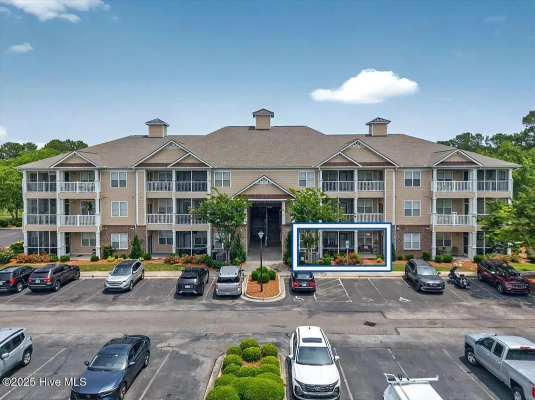 Property Slideshow image 1 of 41 | 250 s crow creek dr 1, Calabash, NC, 28467