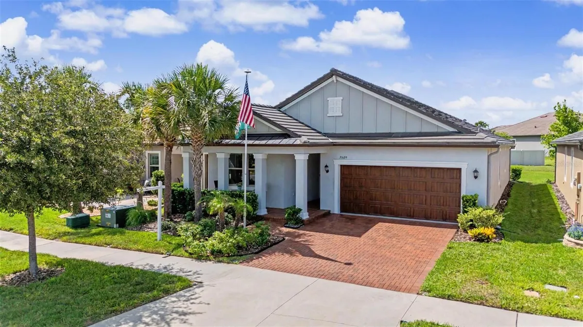 Property Slideshow image 1 of 93 | 31609 cannon rush dr, San Antonio, FL, 33576
