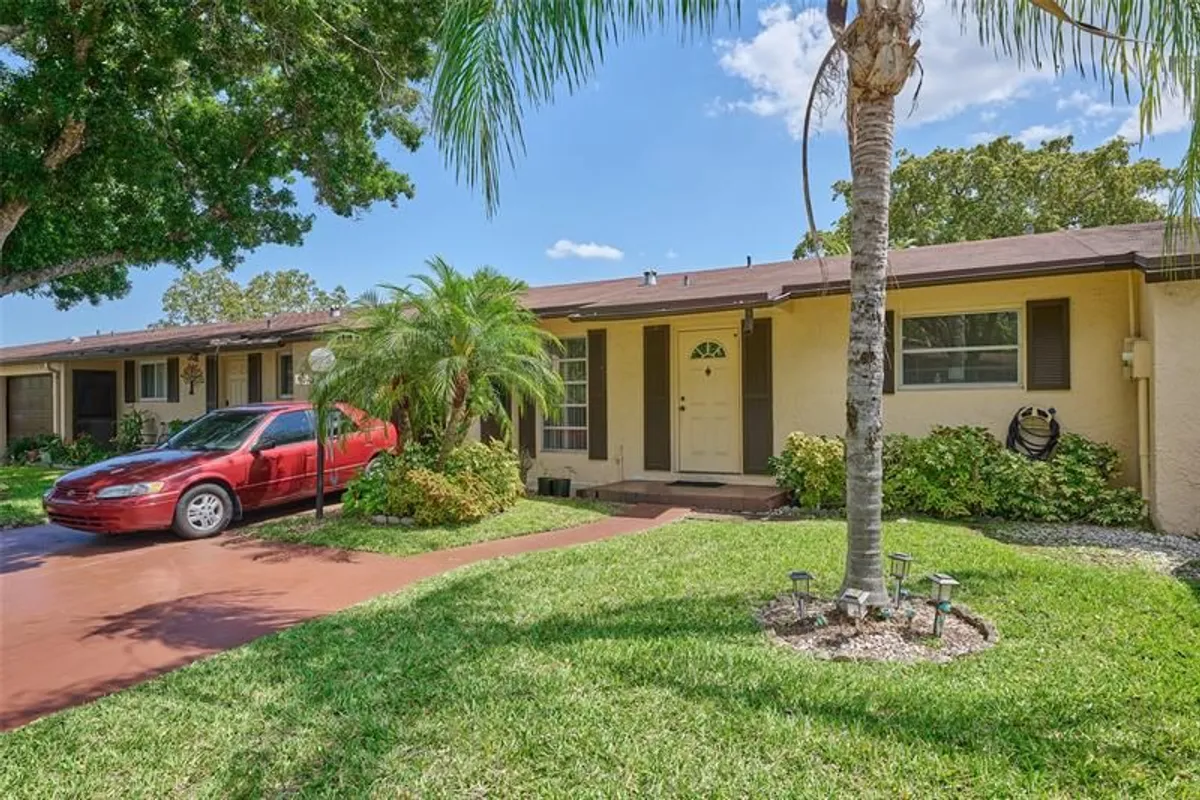 Property Slideshow image 1 of 26 | 7708 margate blvd, Margate, FL, 33063