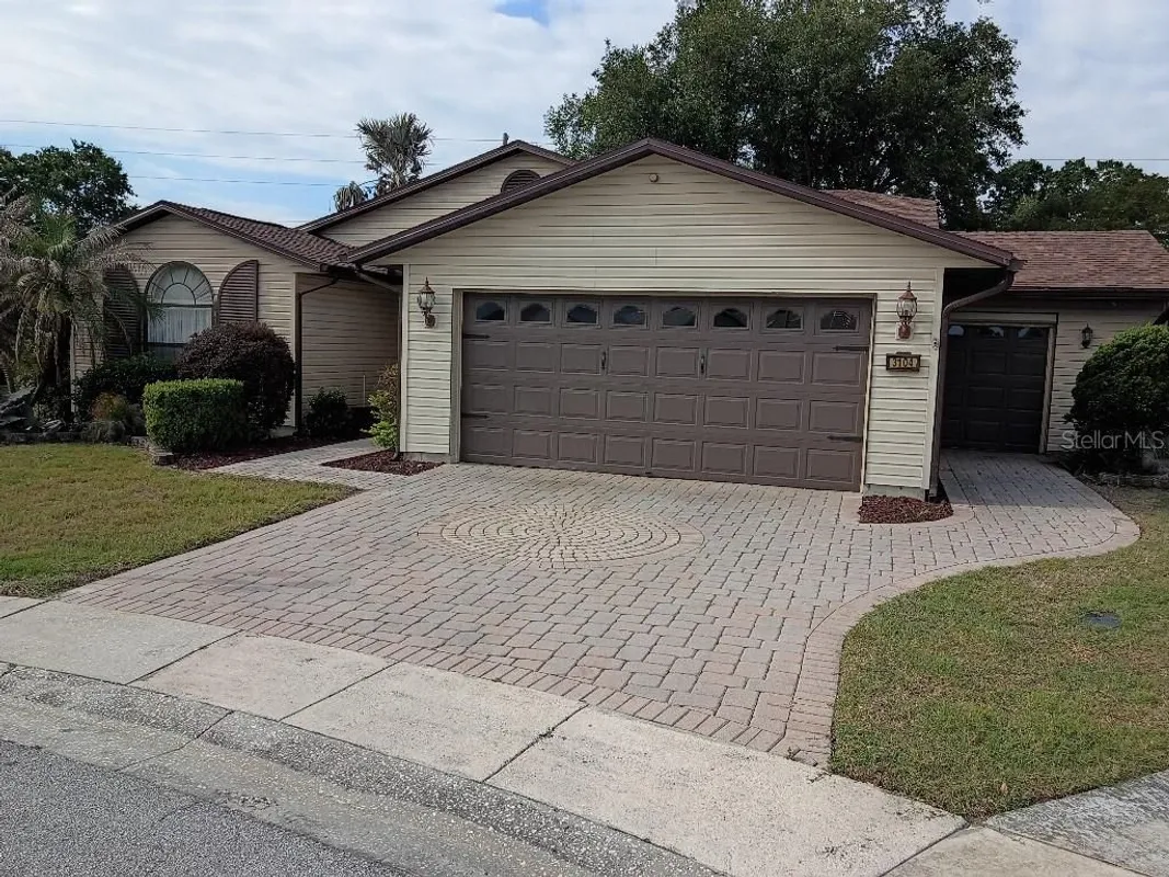 Property Slideshow image 1 of 15 | 3104 sand trap ct, Lakeland, FL, 33810