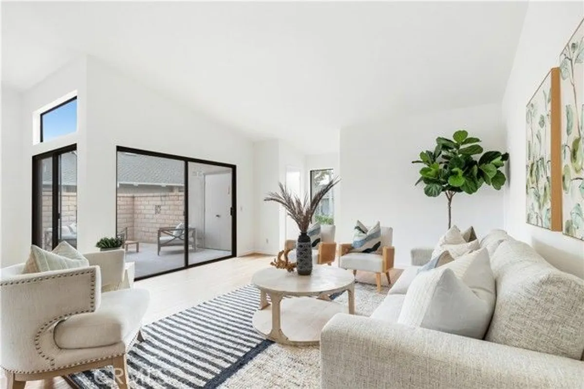 Property Slideshow image 1 of 13 | 8815 yuba cir unit 1101c, Huntington Beach, CA, 92646