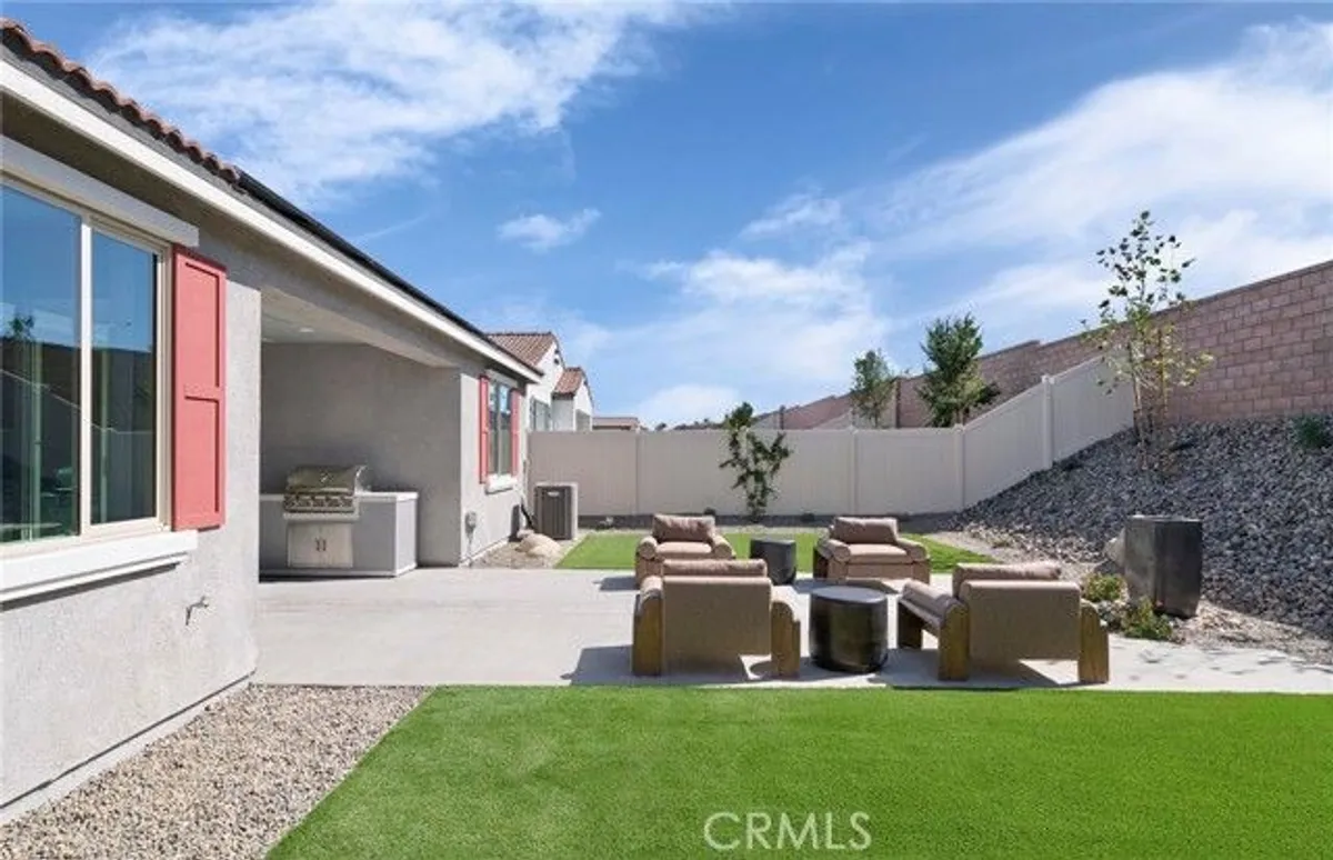 Property Slideshow image 1 of 16 | 25226 banded hills dr, Menifee, CA, 92585