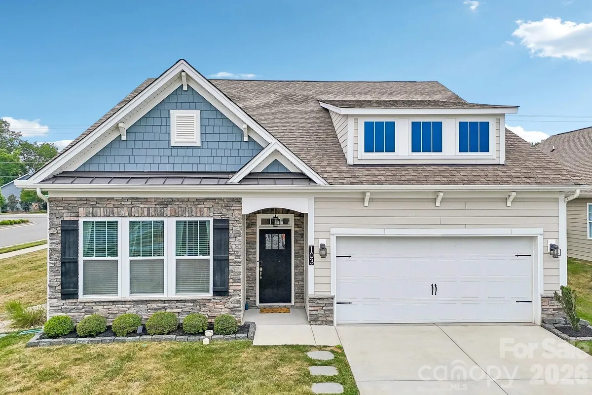 Property Slideshow image 1 of 32 | 103 cup chase dr, Mooresville, NC, 28115