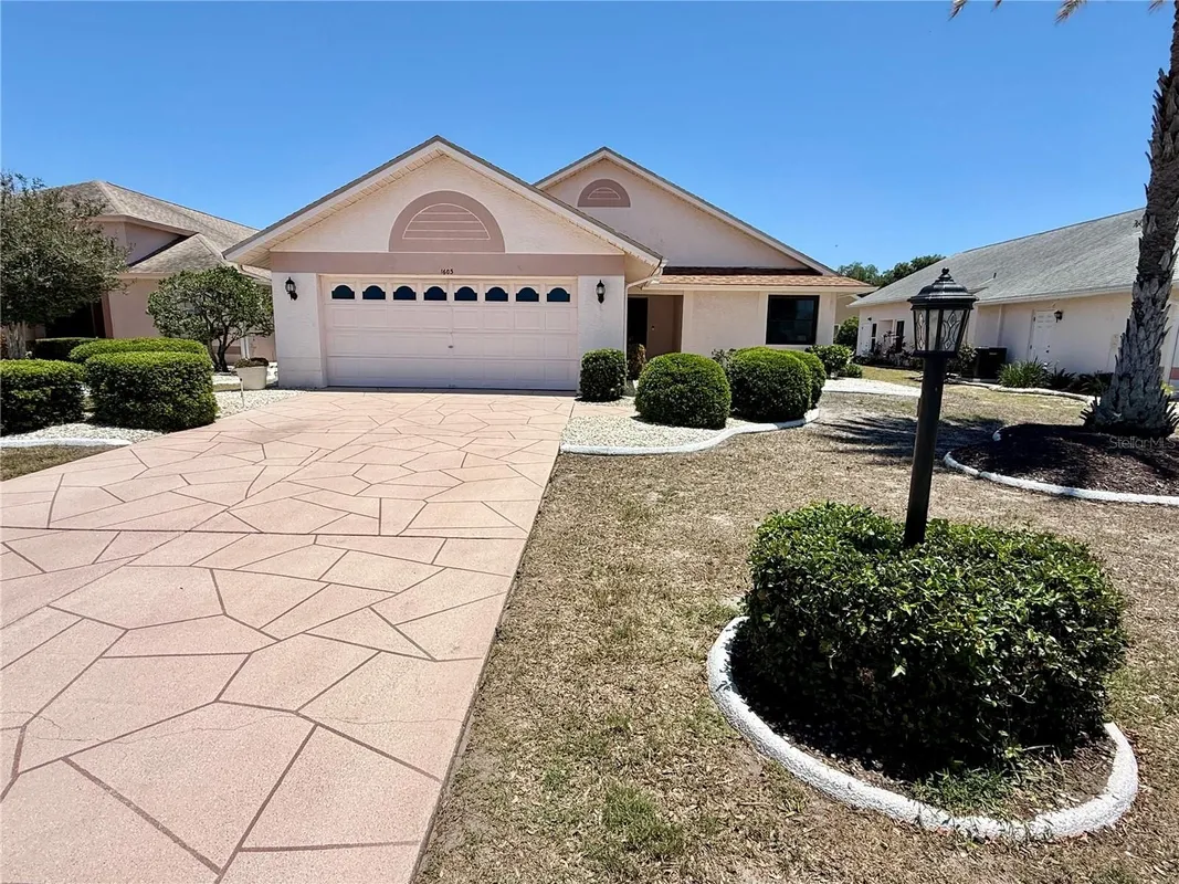 Property Slideshow image 1 of 21 | 1603 e del webb blvd, Sun City Center, FL, 33573