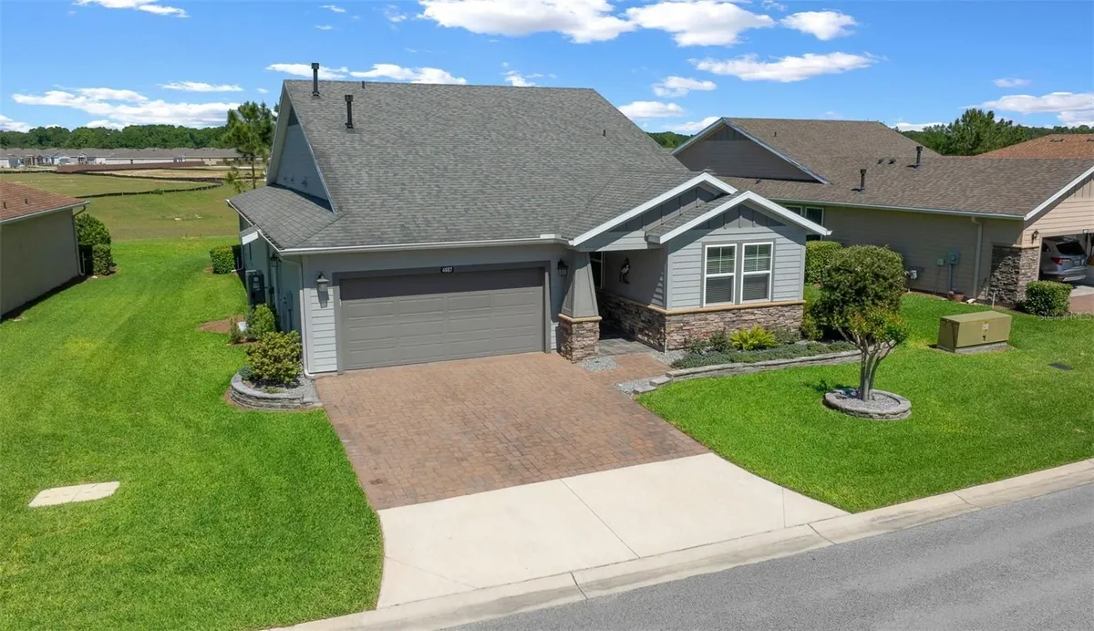 Property Slideshow image 1 of 73 | 4687 nw 35th lane rd, Ocala, FL, 34482