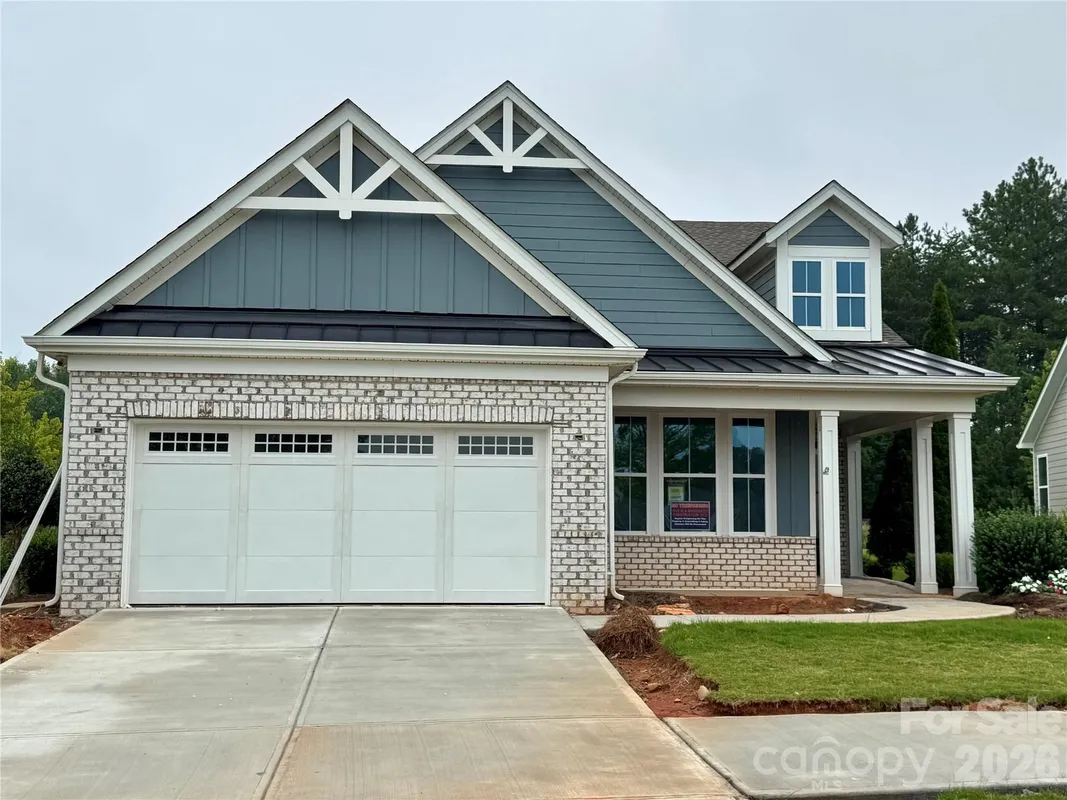 Property Slideshow image 1 of 1 | 8905 silver springs ct, Charlotte, NC, 28215