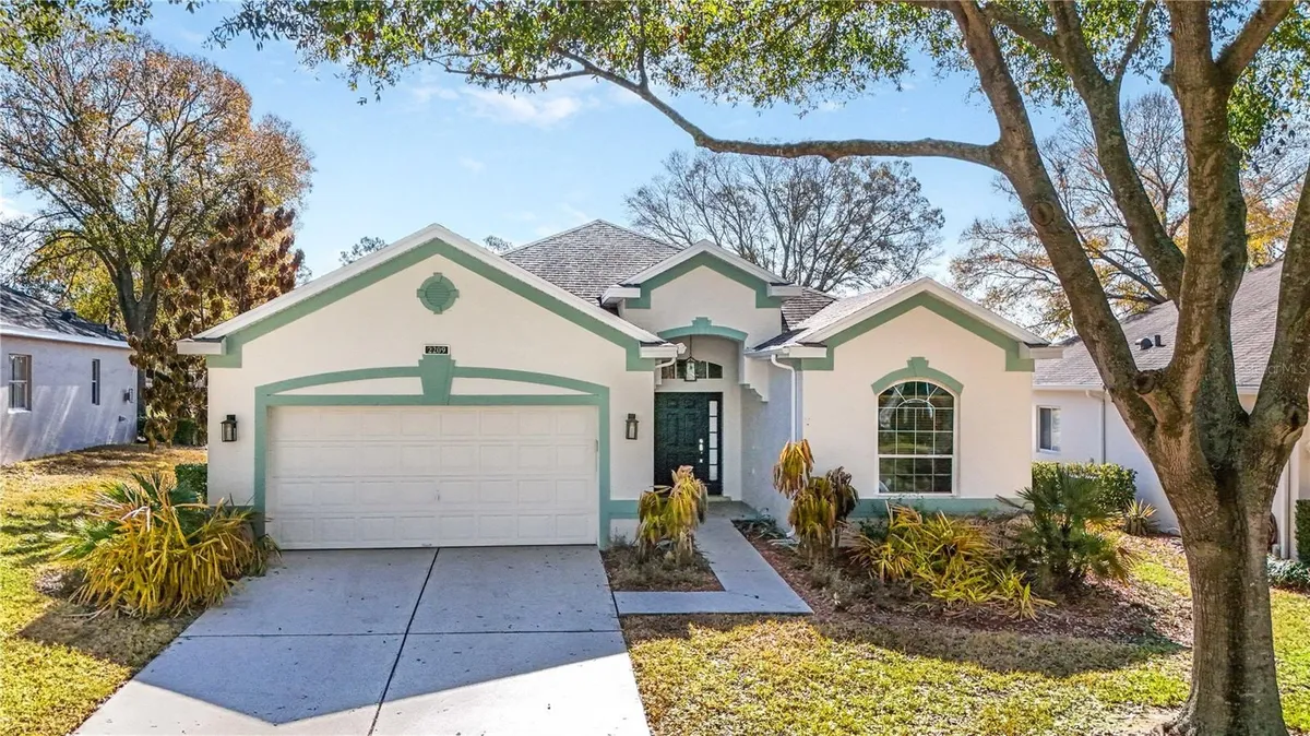 Property Slideshow image 1 of 57 | 2209 stonebridge way, Clermont, FL, 34711