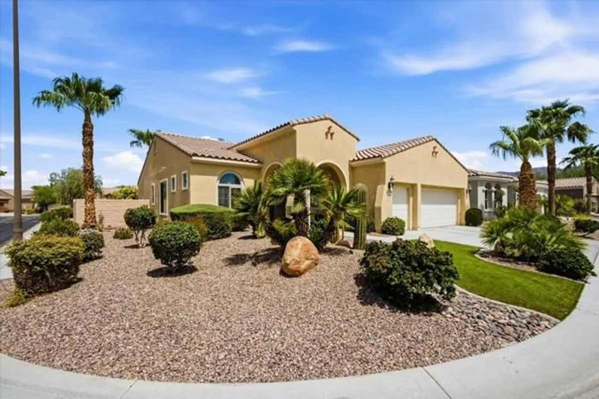 Property Slideshow image 1 of 29 | 81240 avenida neblina, Indio, CA, 92203