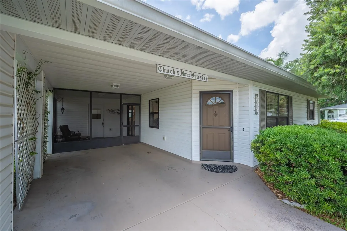 Property Slideshow image 1 of 25 | 4918 pleasant hollow trl, Lakeland, FL, 33811