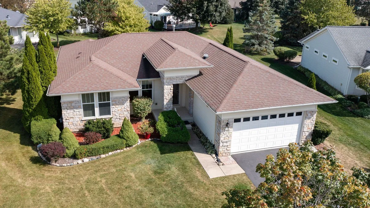 Property Slideshow image 1 of 38 | 12298 winding creek loop, Huntley, IL, 60142