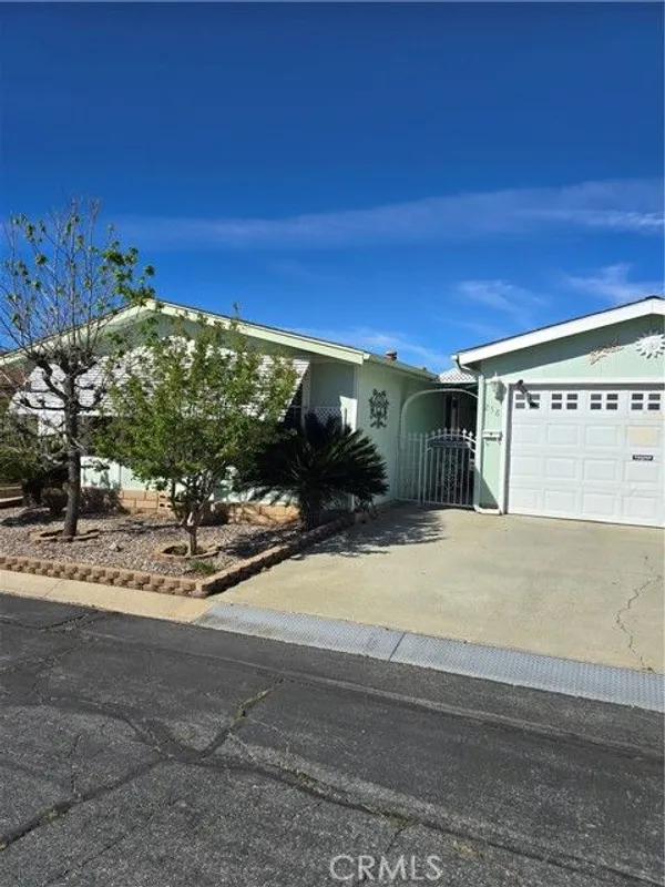 Property Slideshow image 1 of 22 | 3800 w wilson st spc 258, Banning, CA, 92220