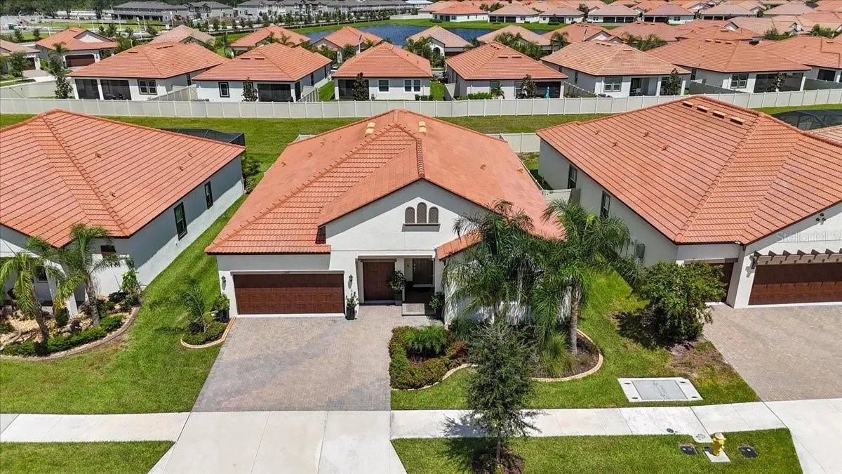 Property Slideshow image 1 of 80 | 17317 scuba crest st, Wimauma, FL, 33598