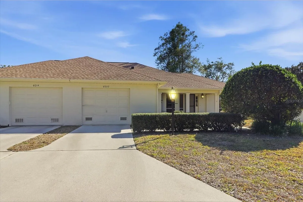Property Slideshow image 1 of 47 | 6022 w dorset dr, Crystal River, FL, 34429
