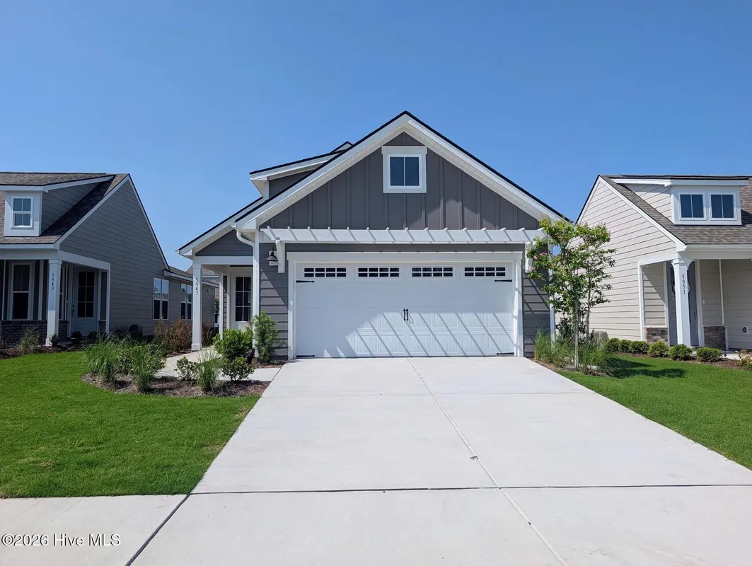 Property Slideshow image 1 of 1 | 5947 moonshell loop, Wilmington, NC, 28412