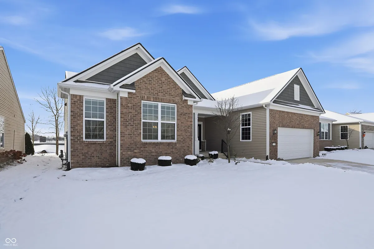 Property Slideshow image 1 of 53 | 16067 loire valley dr, Fishers, IN, 46037