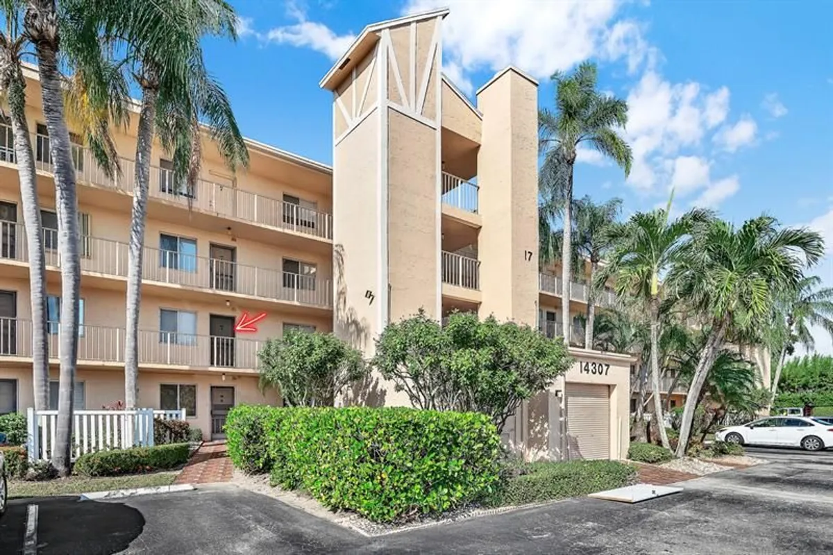 Property Slideshow image 1 of 51 | 14307 bedford dr apt 204, Delray Beach, FL, 33446