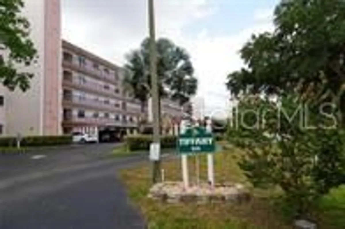 Property Slideshow image 1 of 50 | 8174 terrace garden dr n unit 307, St Petersburg, FL, 33709