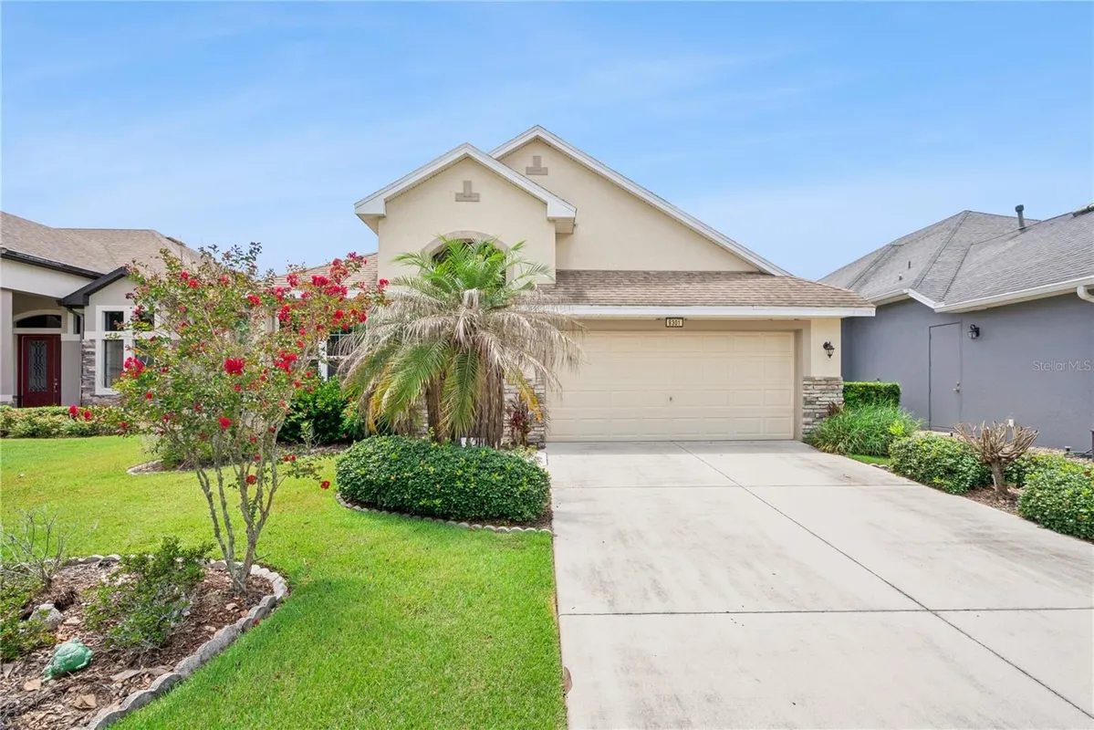 Property Slideshow image 1 of 100 | 8301 bridgeport bay cir, Mount Dora, FL, 32757