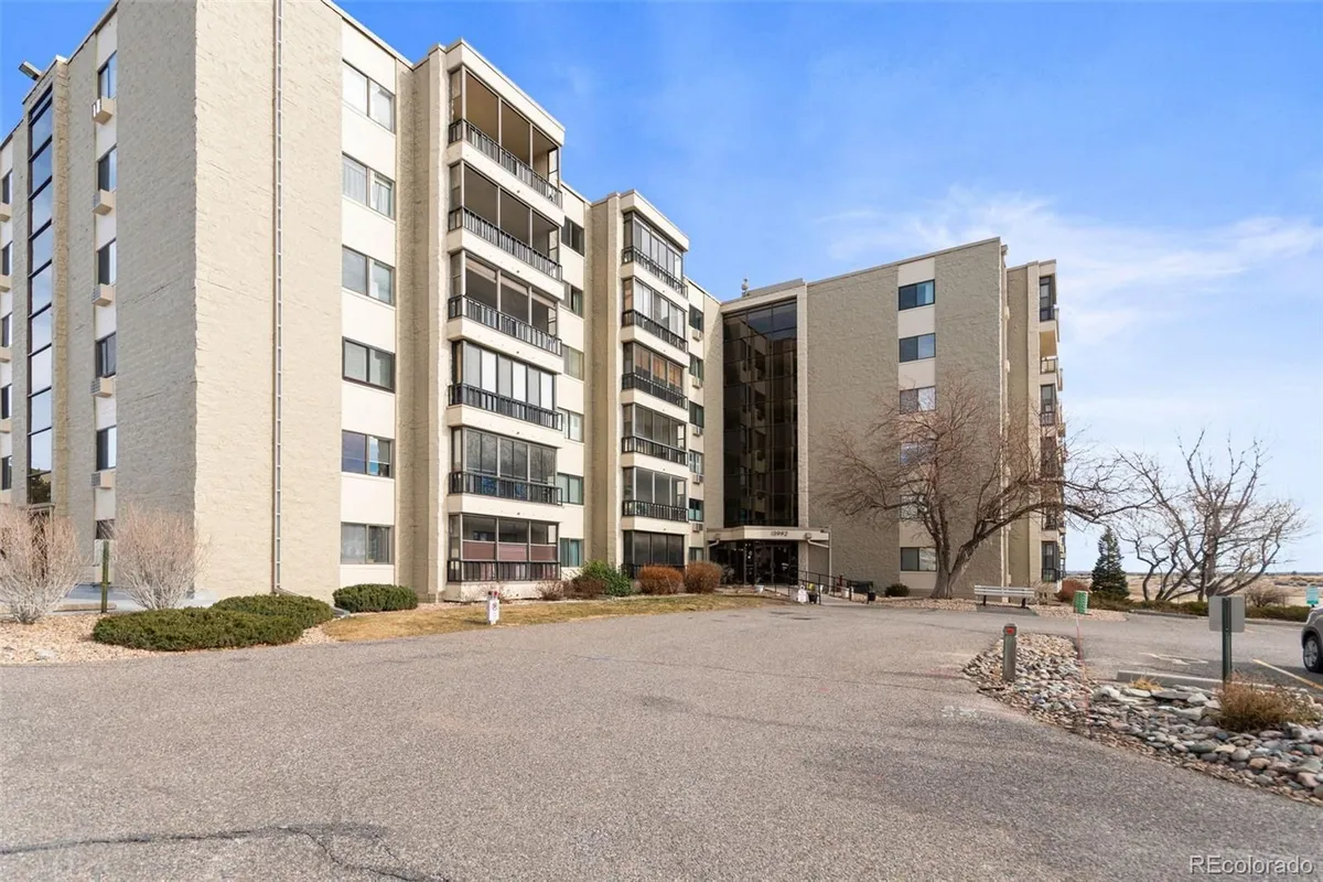 Property Slideshow image 1 of 37 | 13992 e marina dr apt 406, Aurora, CO, 80014