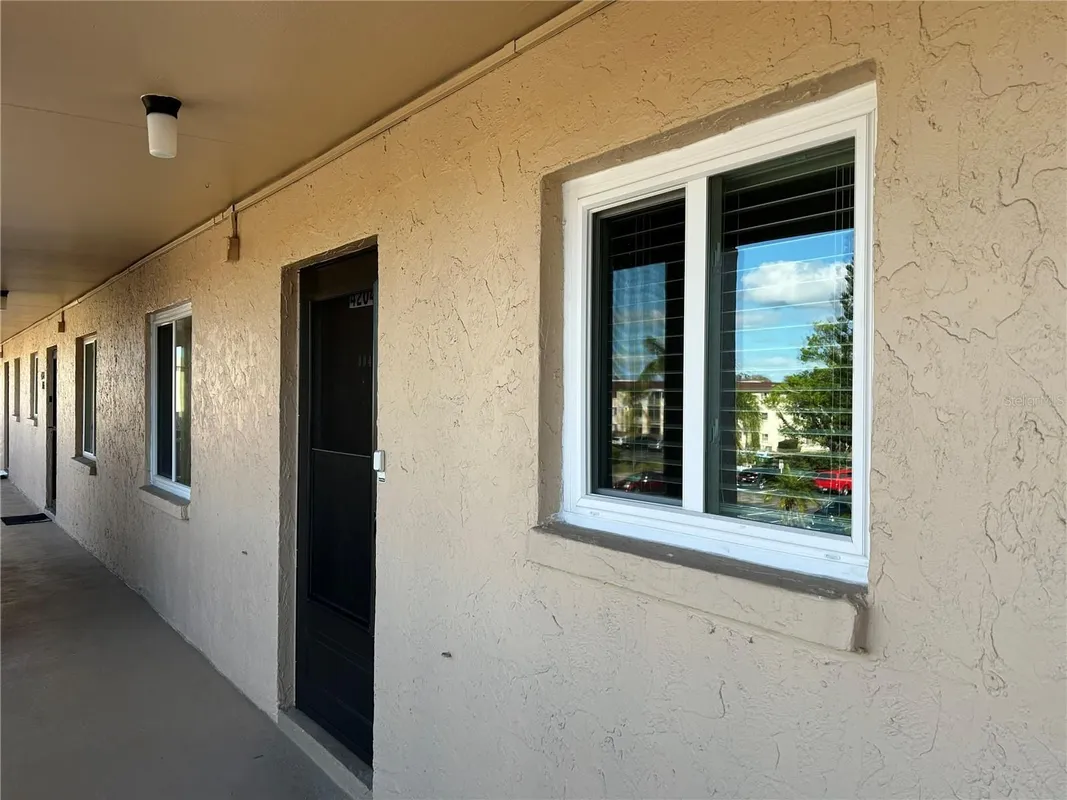 Property Slideshow image 1 of 41 | 4204 heron way b304, Bradenton, FL, 34205