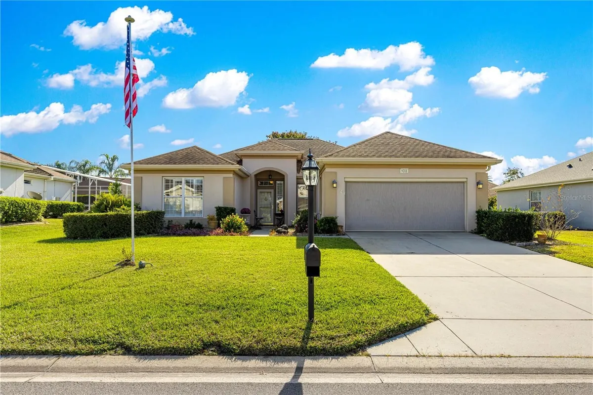Property Slideshow image 1 of 61 | 9211 se 130th loop, Summerfield, FL, 34491