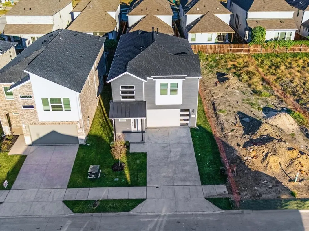 Property Slideshow image 1 of 40 | 1433 imperial ave, Frisco, TX, 75036