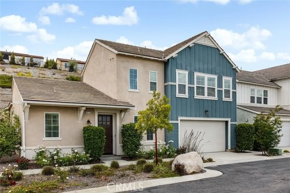 Property Slideshow image 1 of 49 | 18728 seville way, Canyon Country, CA, 91387
