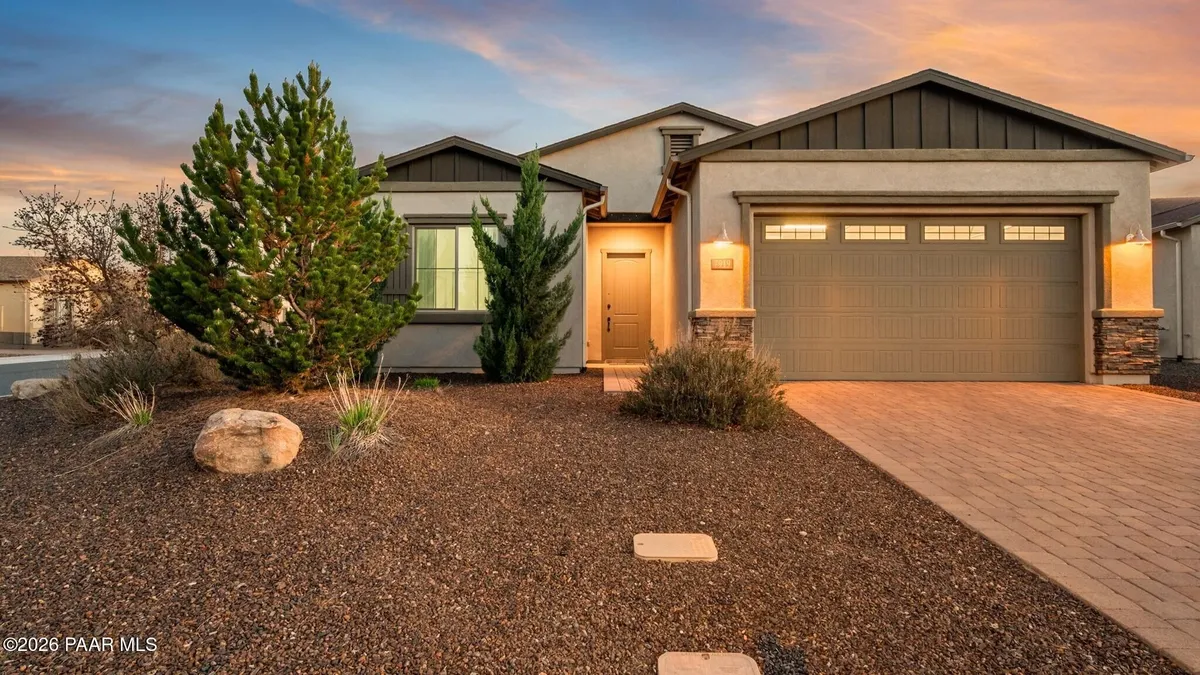 Property Slideshow image 1 of 55 | 7919 e talking iron ln, Prescott Valley, AZ, 86315