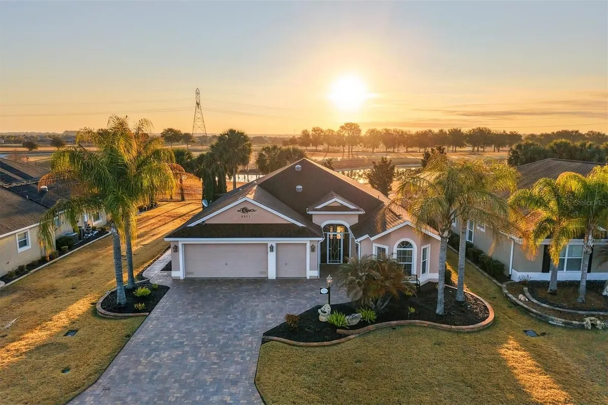 Property Slideshow image 1 of 73 | 3322 boardroom trl, The Villages, FL, 32163