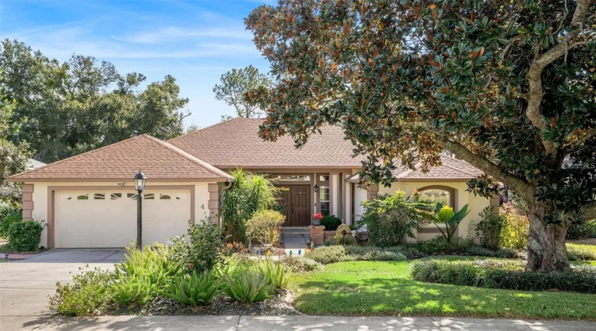 Property Slideshow image 1 of 67 | 39819 grove hts, Lady Lake, FL, 32159