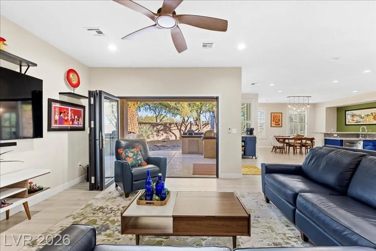 Property Slideshow image 1 of 40 | 4870 gusto st, Las Vegas, NV, 89135