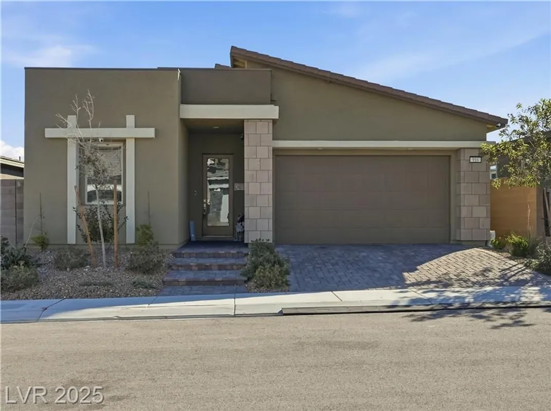 Property Slideshow image 1 of 44 | 916 mayfield manor ln, Las Vegas, NV, 89138