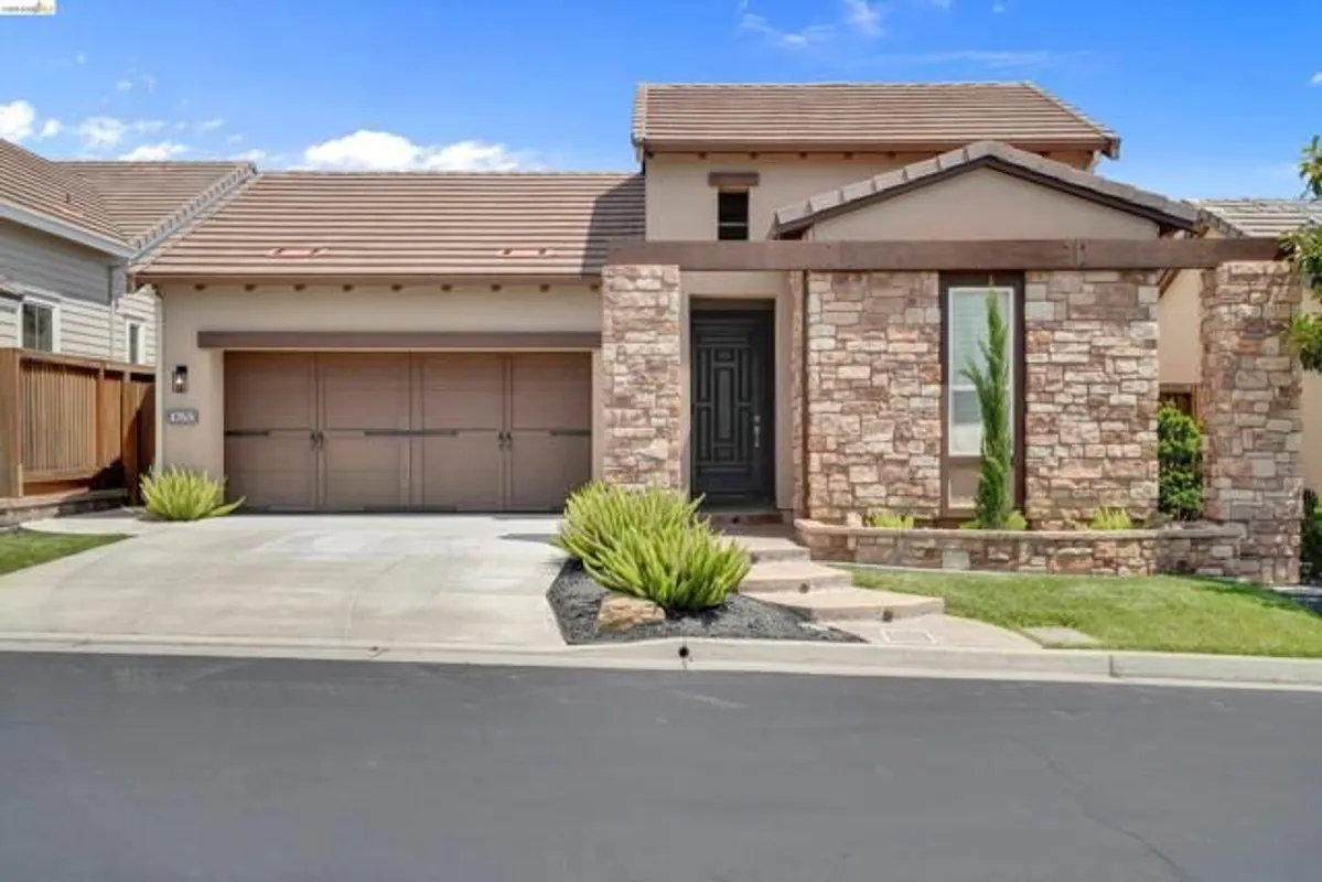 Property Slideshow image 1 of 63 | 1765 latour ave, Brentwood (Cc), CA, 94513