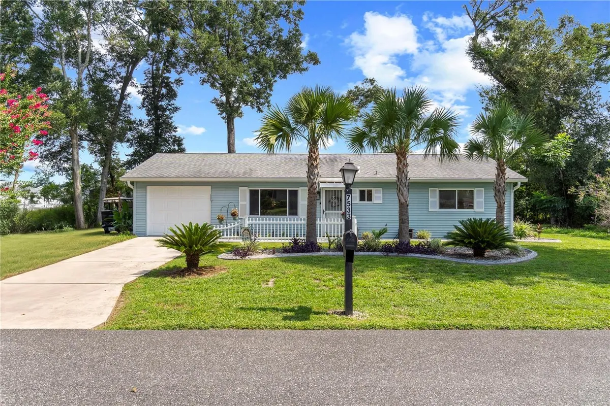 Property Slideshow image 1 of 46 | 7533 sw 108th pl, Ocala, FL, 34476