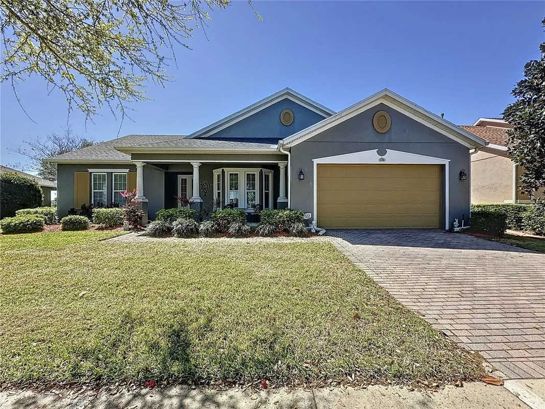 Property Slideshow image 1 of 54 | 228 bayou bend rd, Groveland, FL, 34736