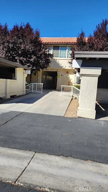 Property Slideshow image 1 of 16 | 19229 palo verde dr, Apple Valley, CA, 92308