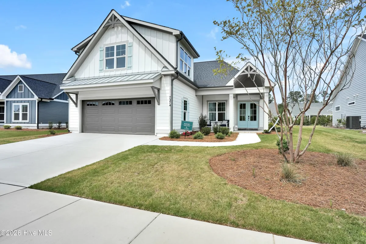Property Slideshow image 1 of 56 | 7374 foxbriar dr, Leland, NC, 28451
