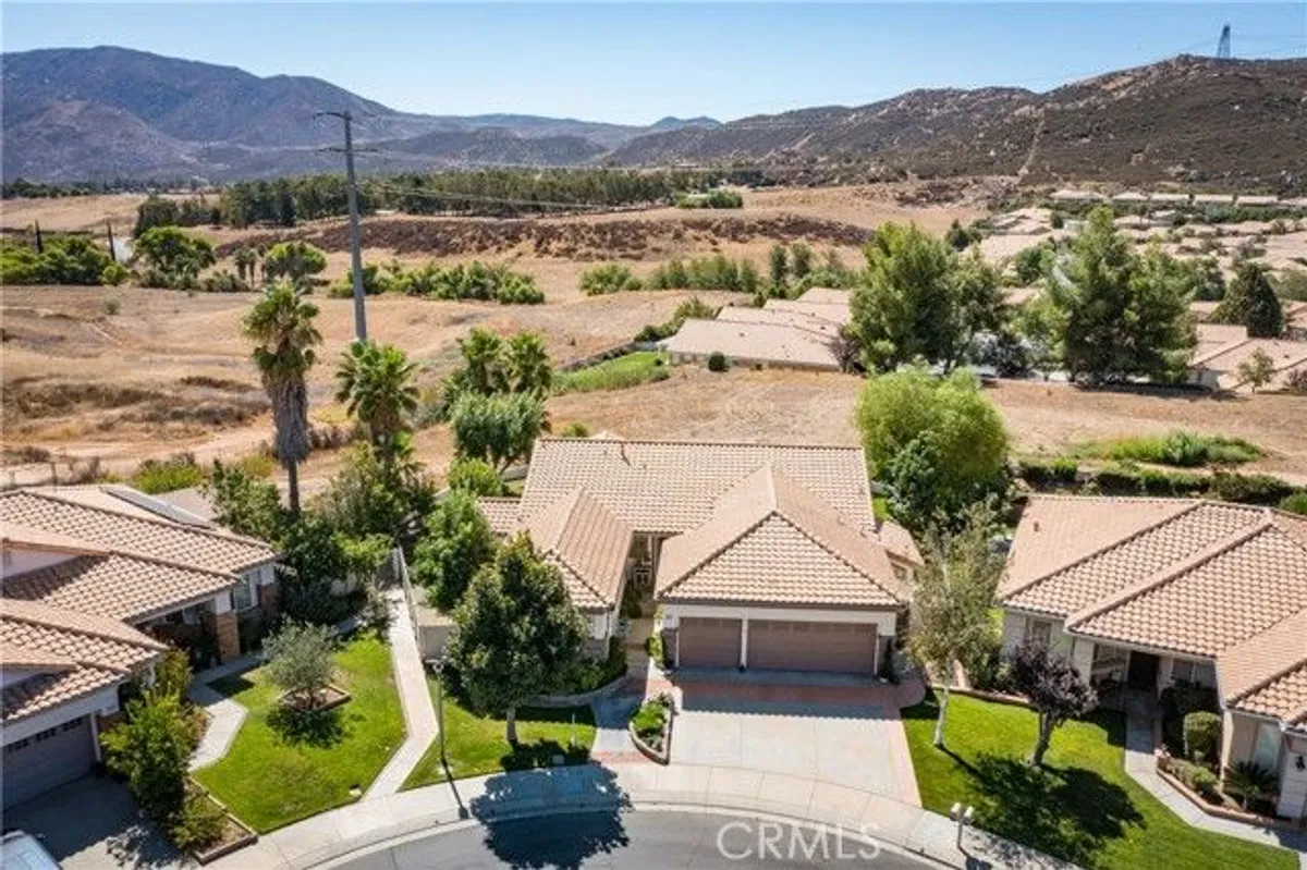 Property Slideshow image 1 of 43 | 4800 silverado ave, Banning, CA, 92220