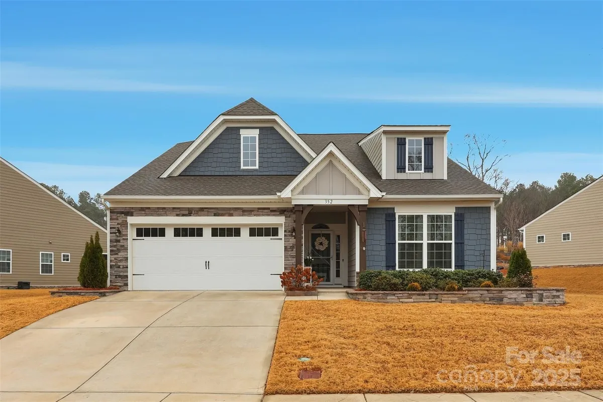 Property Slideshow image 1 of 42 | 352 picasso trl, Mount Holly, NC, 28120