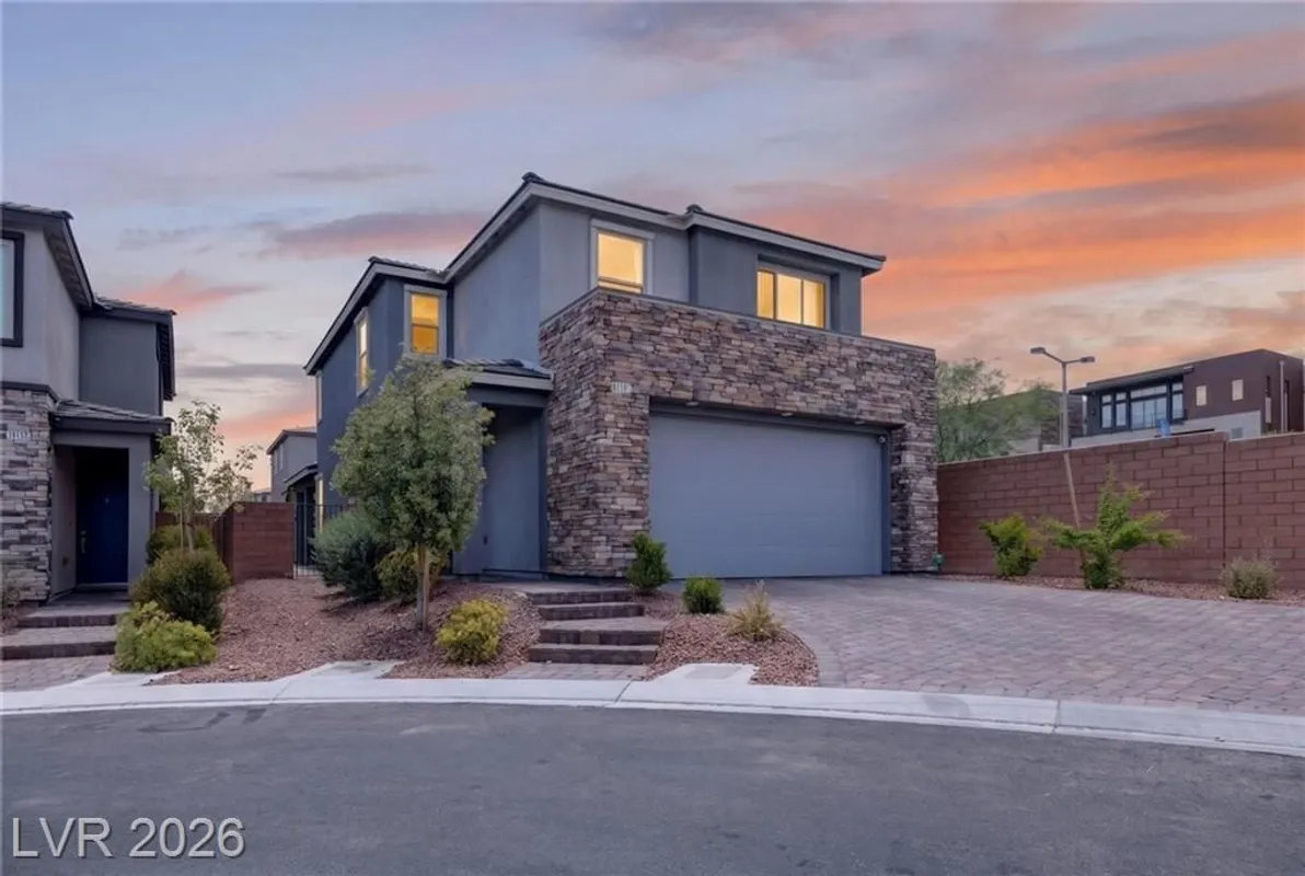 Property Slideshow image 1 of 40 | 10791 glowing dawn ave, Las Vegas, NV, 89135